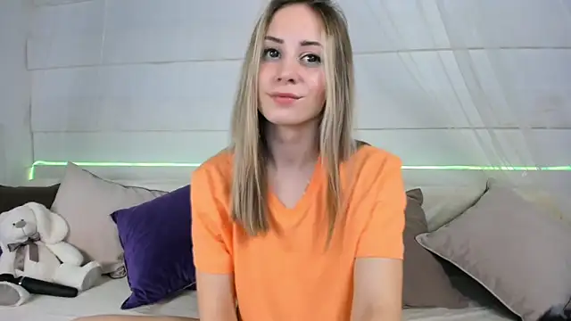 Snapshot of stricred chatting on May 2026 07:55:02 PM stricred online show from May 2026 07:55:02 PM