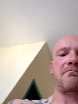 ChV83 online show from September 2025 02:41:01 PM