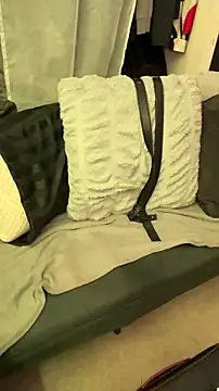 Snapshot of KySir1990 chatting on November 2025 01:48:02 AM KySir1990 online show from November 2025 01:48:02 AM