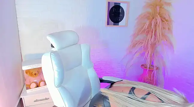 Elody Preysler69 online show from January 2025 04:15:01 AM