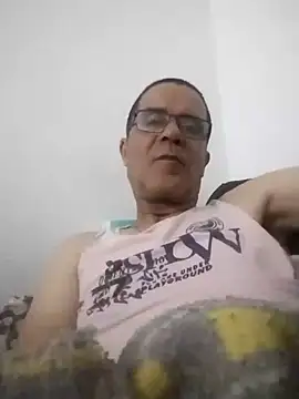 Snapshot of barboza991 chatting on December 2024 12:52:01 AM barboza991 online show from December 2024 12:52:01 AM