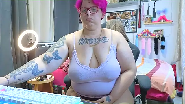 Snapshot of SunshineLexi chatting on March 2025 06:59:01 AM SunshineLexi online show from March 2025 06:59:01 AM