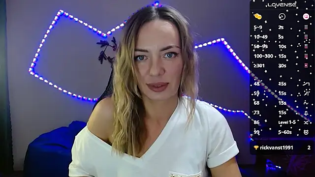 Snapshot of Daria_Spring chatting on February 2025 05:42:01 PM Daria Spring online show from February 2025 05:42:01 PM