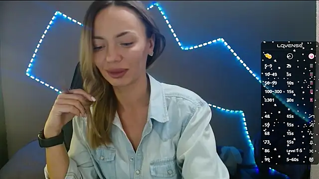 Snapshot of Daria_Spring chatting on March 2025 05:05:02 PM Daria Spring online show from March 2025 05:05:02 PM