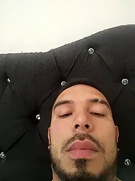 Snapshot of xxierra chatting on January 2025 01:08:01 PM xxierra online show from January 2025 01:08:01 PM