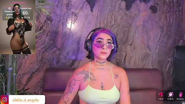 Alahia Dangelo online show from November 2025 06:00:02 PM