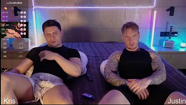 Snapshot of Justin_Hardy chatting on November 2025 05:03:01 PM Justin Hardy online show from November 2025 05:03:01 PM