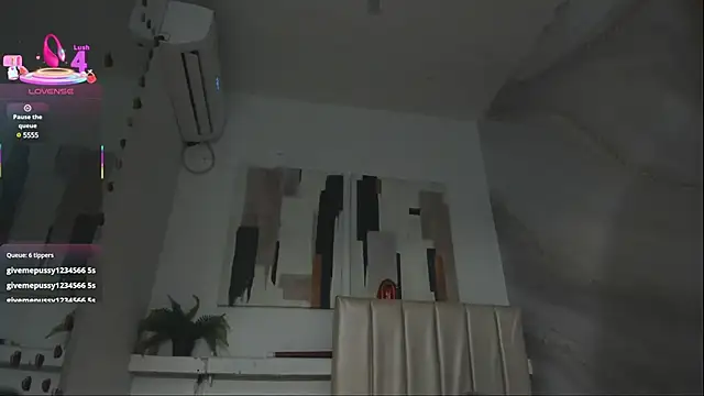 sandy rivas online show from February 2025 09:32:02 PM