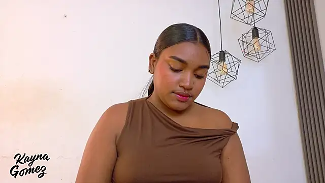 kayna gomez online show from January 2026 07:11:01 PM