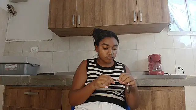 Snapshot of kayna_gomez chatting on May 2026 07:10:02 PM kayna gomez online show from May 2026 07:10:02 PM