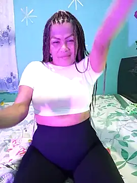 dulcesilvana10 online show from December 2024 01:02:02 AM