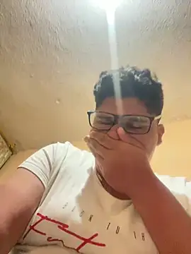 Snapshot of Ruk436 chatting on December 2024 05:09:02 AM Ruk436 online show from December 2024 05:09:02 AM