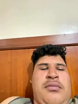 Snapshot of Ruk436 chatting on December 2025 06:07:01 AM Ruk436 online show from December 2025 06:07:01 AM