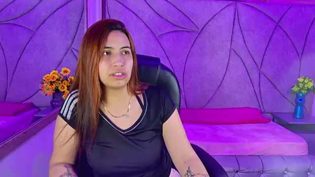 Tammy Blackk online show from October 2025 04:49:01 AM