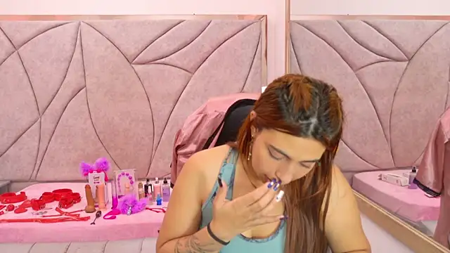 Tammy Blackk online show from November 2025 03:51:01 AM