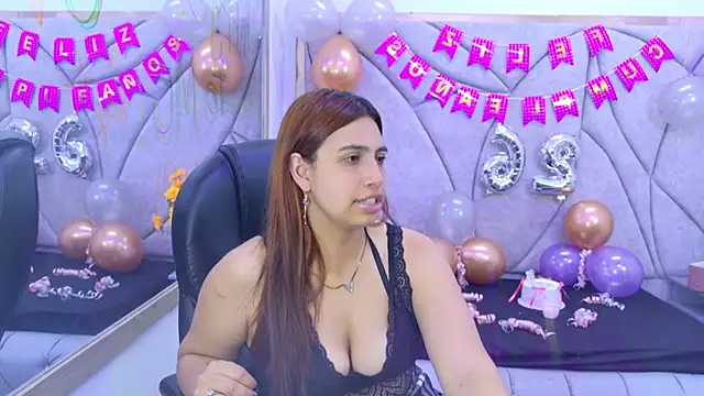 Tammy Blackk online show from November 2025 04:23:02 AM