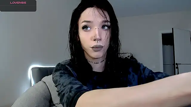 Snapshot of Dasha_M chatting on October 2025 09:32:02 AM Dasha M online show from October 2025 09:32:02 AM