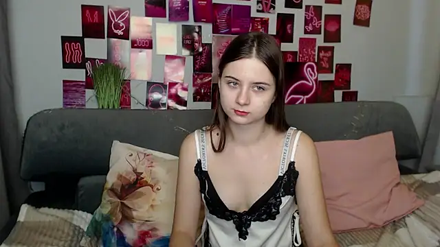 MilanaRoza online show from September 2025 04:49:01 AM