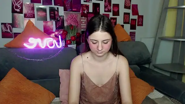 MilanaRoza online show from November 2025 06:01:01 AM