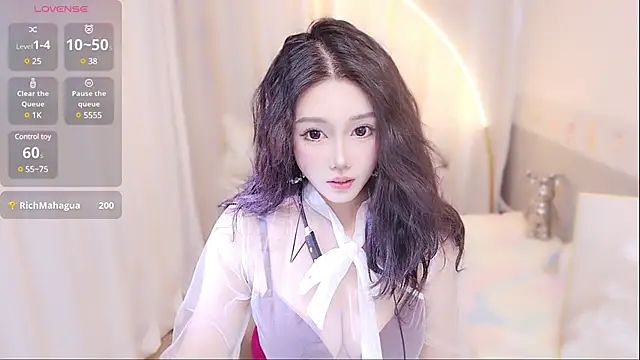 xiaoxiaoguaibao online show from December 2024 01:38:02 PM