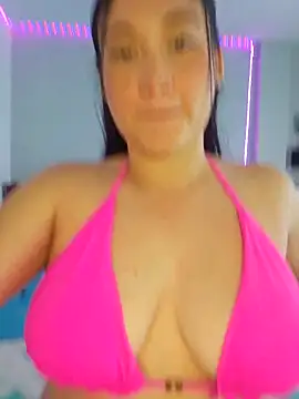zhara-valencia online show from May 2026 01:38:02 PM