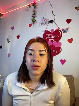 Snapshot of Im_Valen_Cute chatting on February 2025 12:28:01 AM Im Valen Cute online show from February 2025 12:28:01 AM