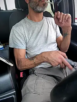 KBD85 online show from October 2025 06:41:02 PM