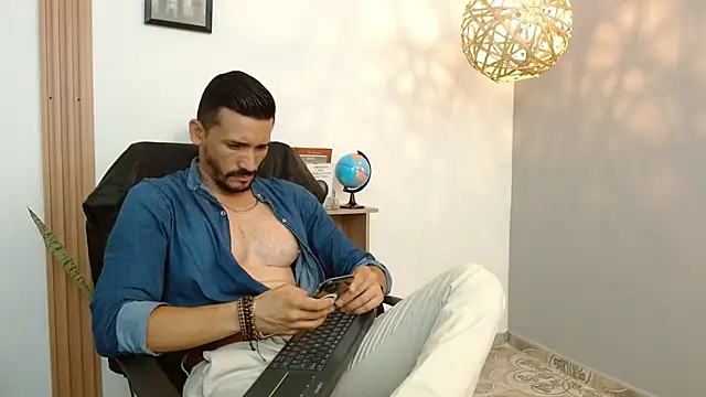 Reiko 85  online show from February 2025 06:13:02 PM