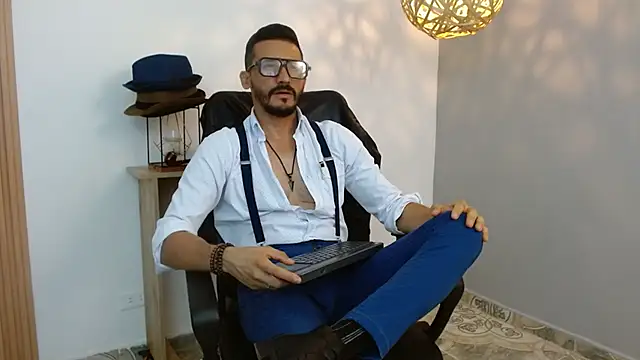 Reiko 85  online show from February 2025 07:43:02 PM