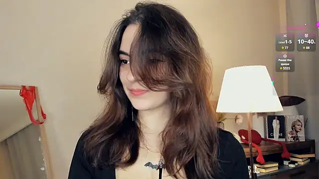 DracosMoon online show from November 2025 07:21:01 AM