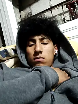 alexander32r online show from October 2025 03:03:02 AM