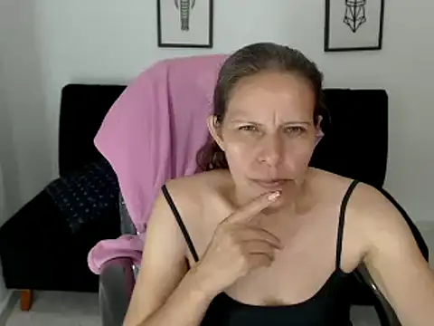 Snapshot of Milf_karlye chatting on January 2025 04:58:02 AM Milf karlye online show from January 2025 04:58:02 AM