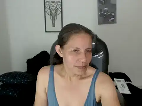 Snapshot of Milf_karlye chatting on January 2025 09:46:01 AM Milf karlye online show from January 2025 09:46:01 AM