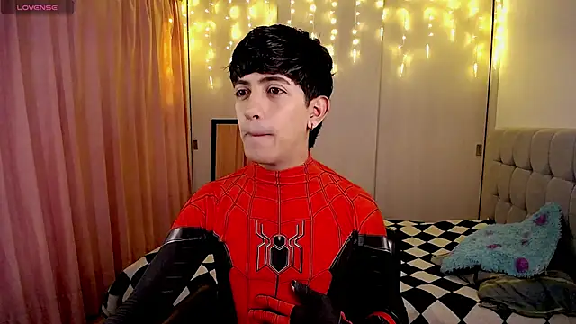 teobowny  online show from December 2024 10:58:02 PM