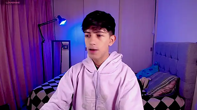 teobowny  online show from January 2025 03:42:02 PM