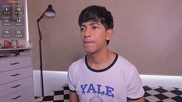 teobowny  online show from November 2025 12:27:01 PM