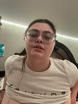 Snapshot of jmassey387 chatting on February 2026 05:57:01 AM jmassey387 online show from February 2026 05:57:01 AM