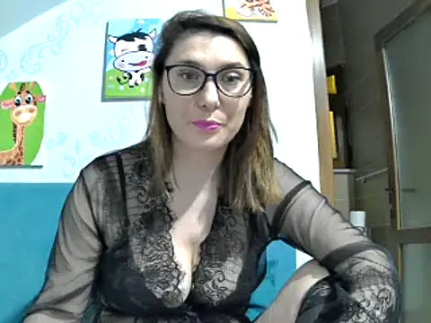 Snapshot of AmberElixir chatting on March 2025 09:24:02 PM AmberElixir online show from March 2025 09:24:02 PM