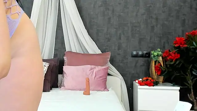 miss sophieX online show from February 2025 04:27:02 AM