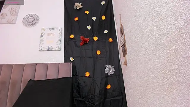 Snapshot of DeisyHarper chatting on February 2026 08:43:01 PM DeisyHarper online show from February 2026 08:43:01 PM