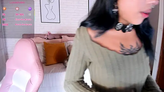 Kitty Pam online show from November 2025 07:48:02 PM