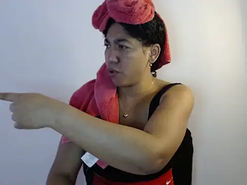 bellacrespalatina online show from September 2025 05:46:02 PM