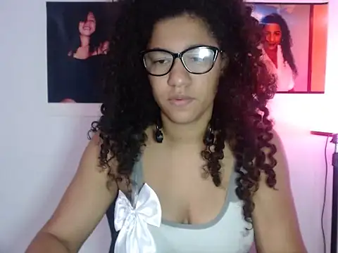 bellacrespalatina online show from October 2025 07:23:01 PM