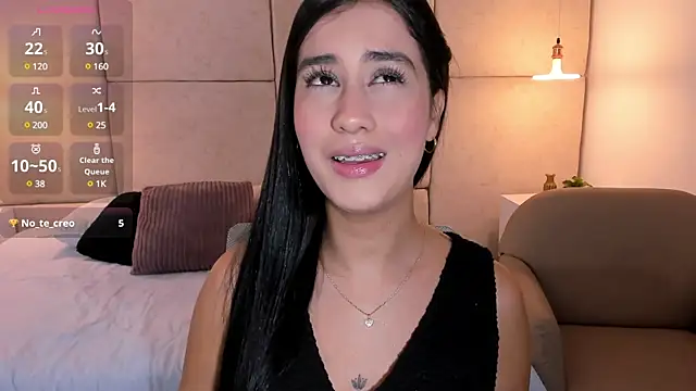 Snapshot of Amiirra_ chatting on February 2025 09:09:01 PM Amiirra online show from February 2025 09:09:01 PM