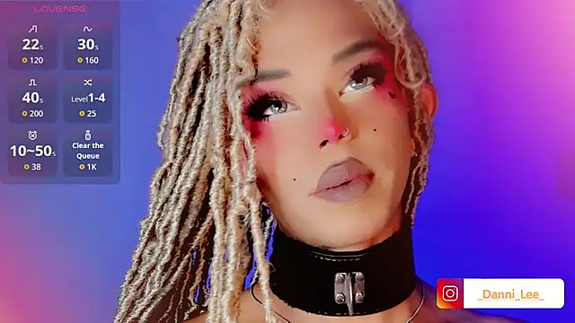 DanniLee  online show from October 2025 12:07:02 AM