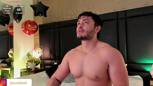 Snapshot of JossAckland chatting on October 2025 08:09:02 PM JossAckland online show from October 2025 08:09:02 PM