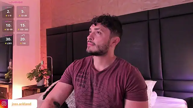 Snapshot of JossAckland chatting on November 2025 07:38:02 PM JossAckland online show from November 2025 07:38:02 PM