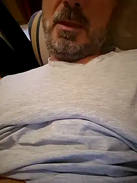 1talianBeutifulCock online show from October 2025 08:49:01 AM