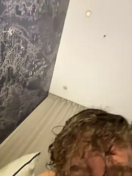 Snapshot of Your_femboy24 chatting on October 2025 10:32:02 PM Your femboy24 online show from October 2025 10:32:02 PM