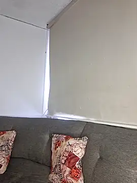 DANIELA MICHEL online show from March 2025 01:49:01 PM